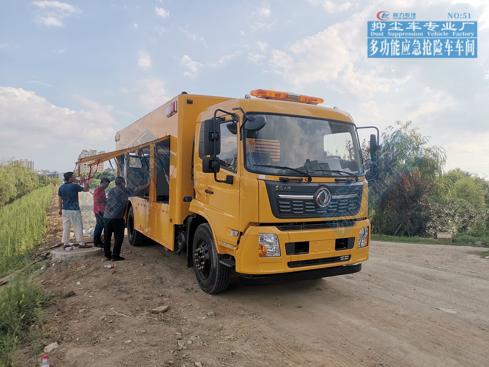 東風(fēng)天錦大流量排水搶險(xiǎn)車3000-4000m3/h