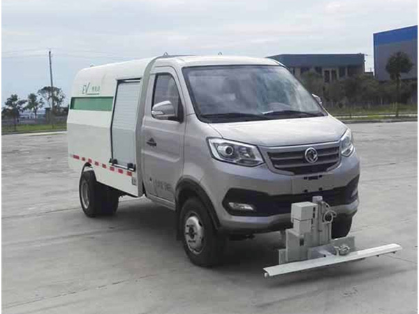 CL5030TYHBEV東風(fēng)純電動路面養(yǎng)護(hù)車