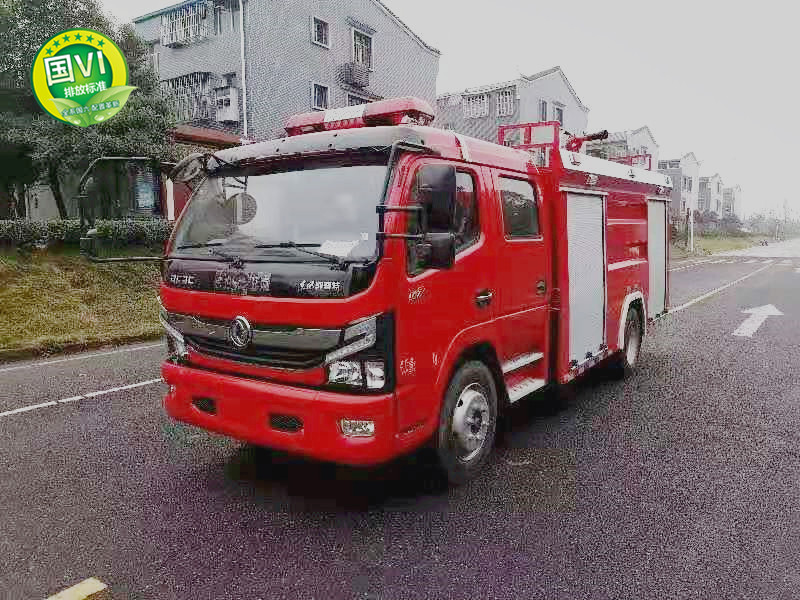 東風5噸泡沫消防車