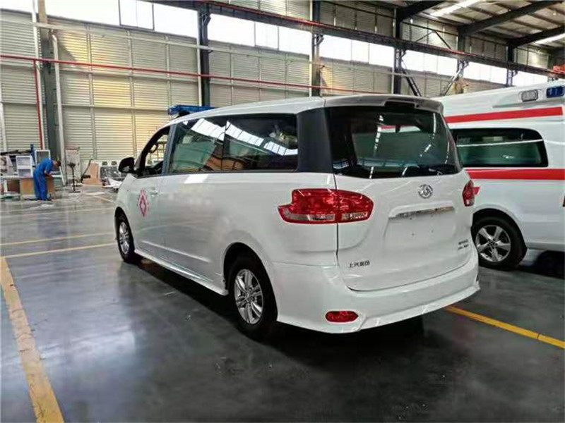 國六上汽大通G10救護(hù)車轉(zhuǎn)運型